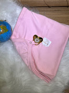 Manta em fio egípcio com prendedor de chupeta