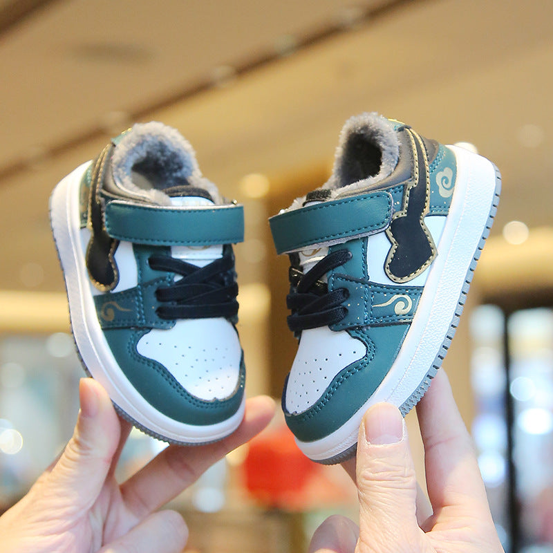 Tênis Infantil Moderno com Velcro