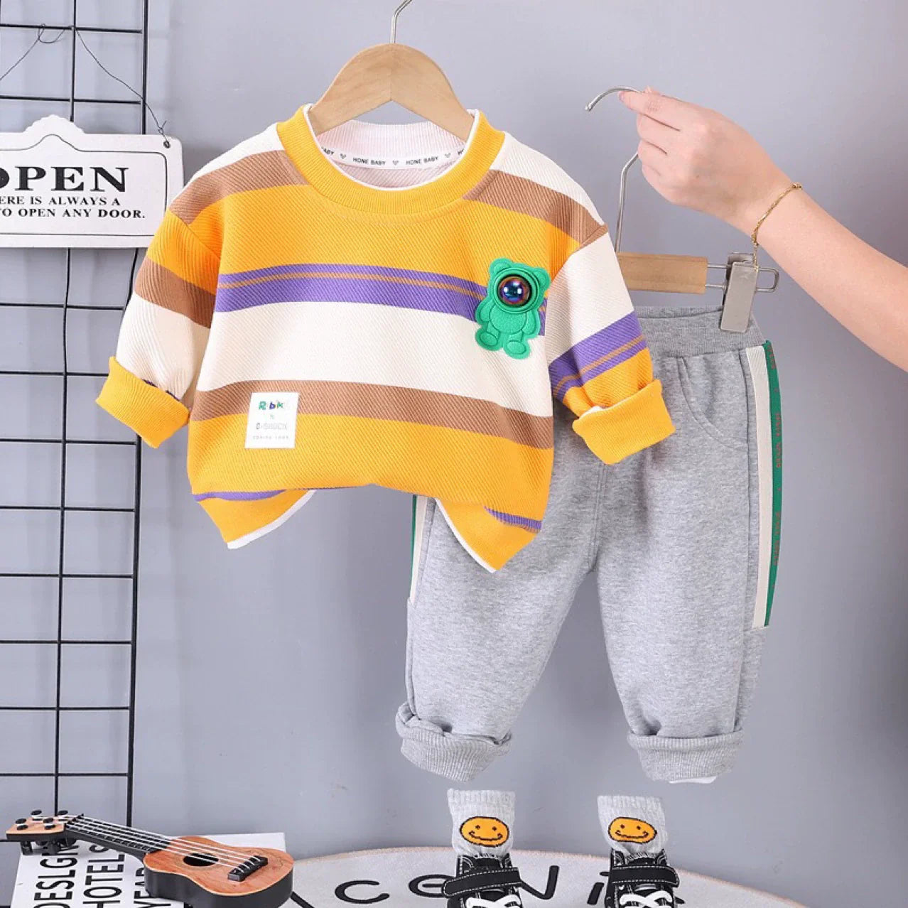 Conjunto Infantil Masculino Lístras Astronauta