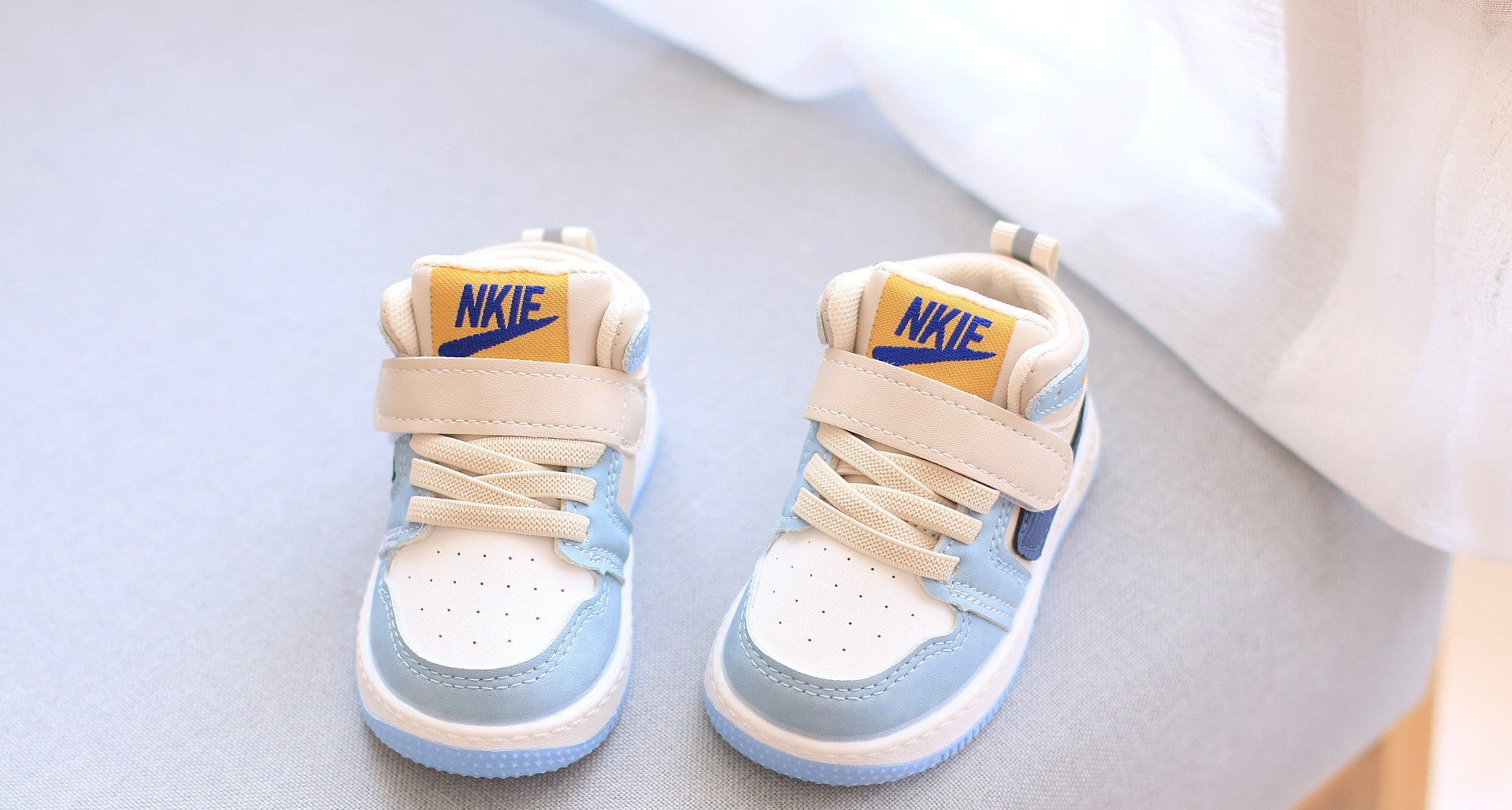 Tênis Infantil NK Boot com Velcro