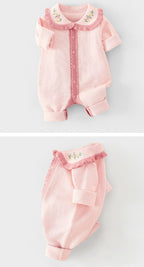 Macacão Infantil Feminino Tricô Florzinhas + Touca