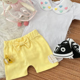 Corações coloridos c/ shortinho amarelinho